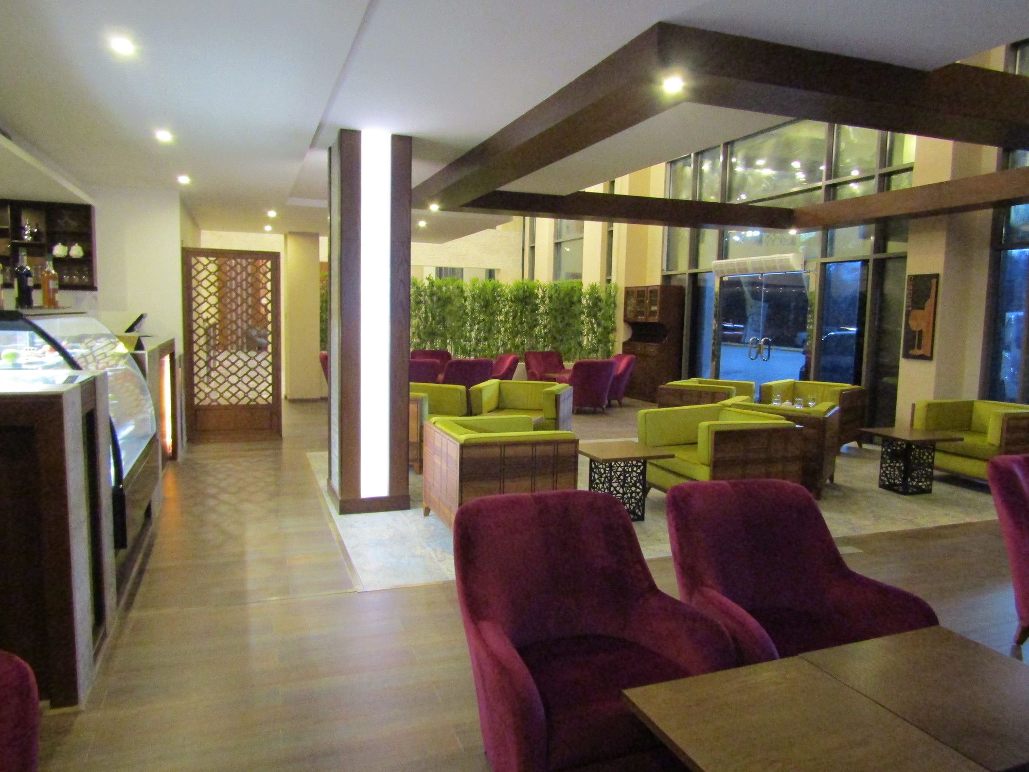 Olian Hotel 4*